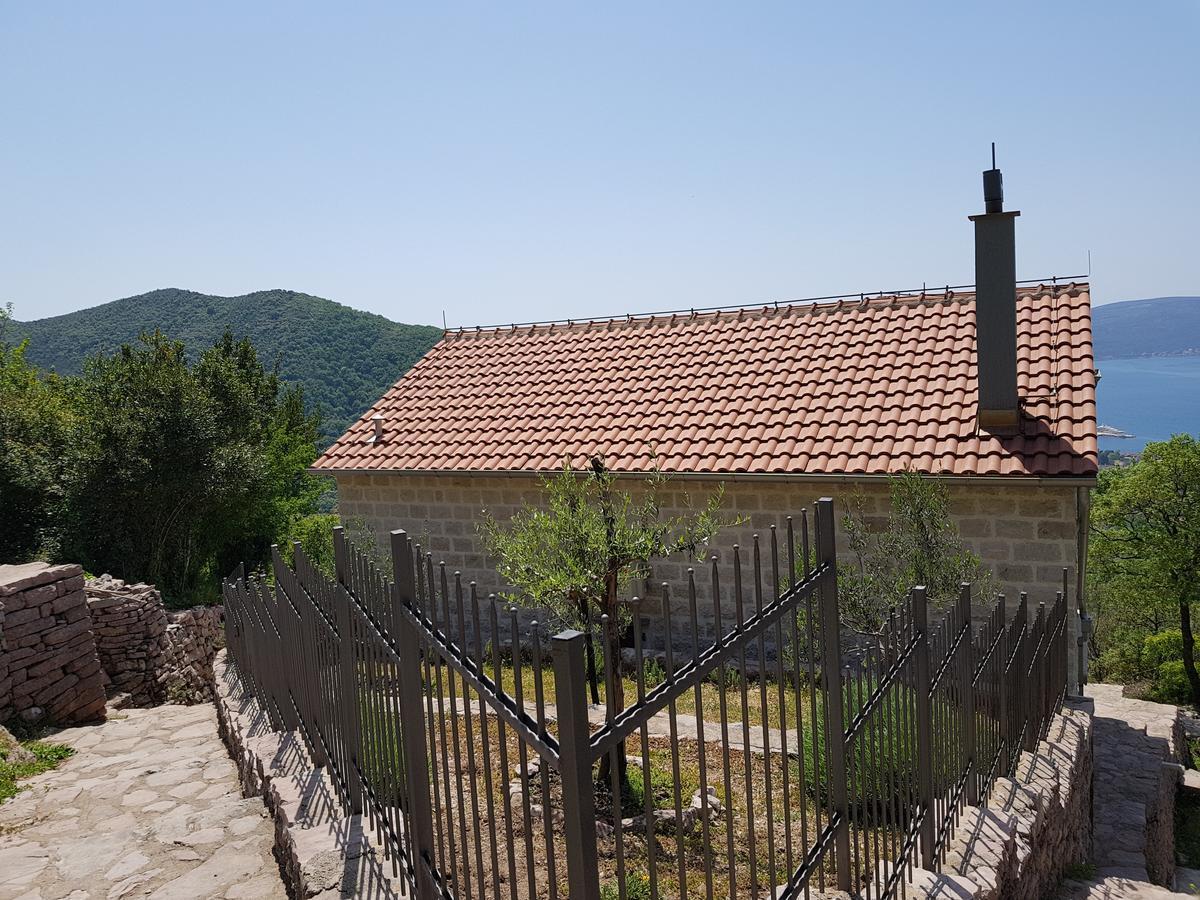 Casa Di Lukovic II Villa Tivat Exterior foto