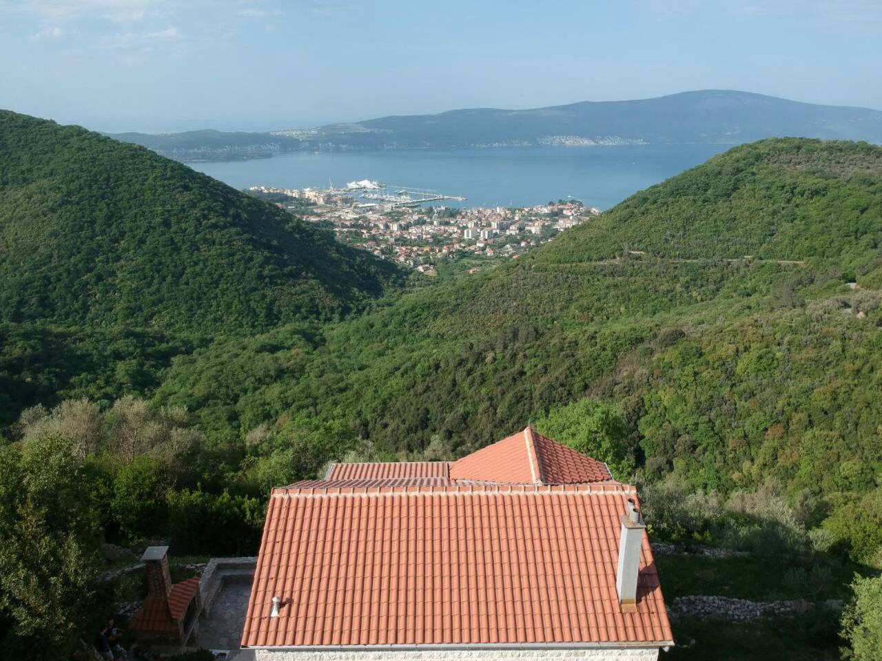 Casa Di Lukovic II Villa Tivat Exterior foto